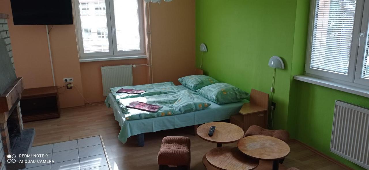 Hotel Salatin Ruzomberok Esterno foto